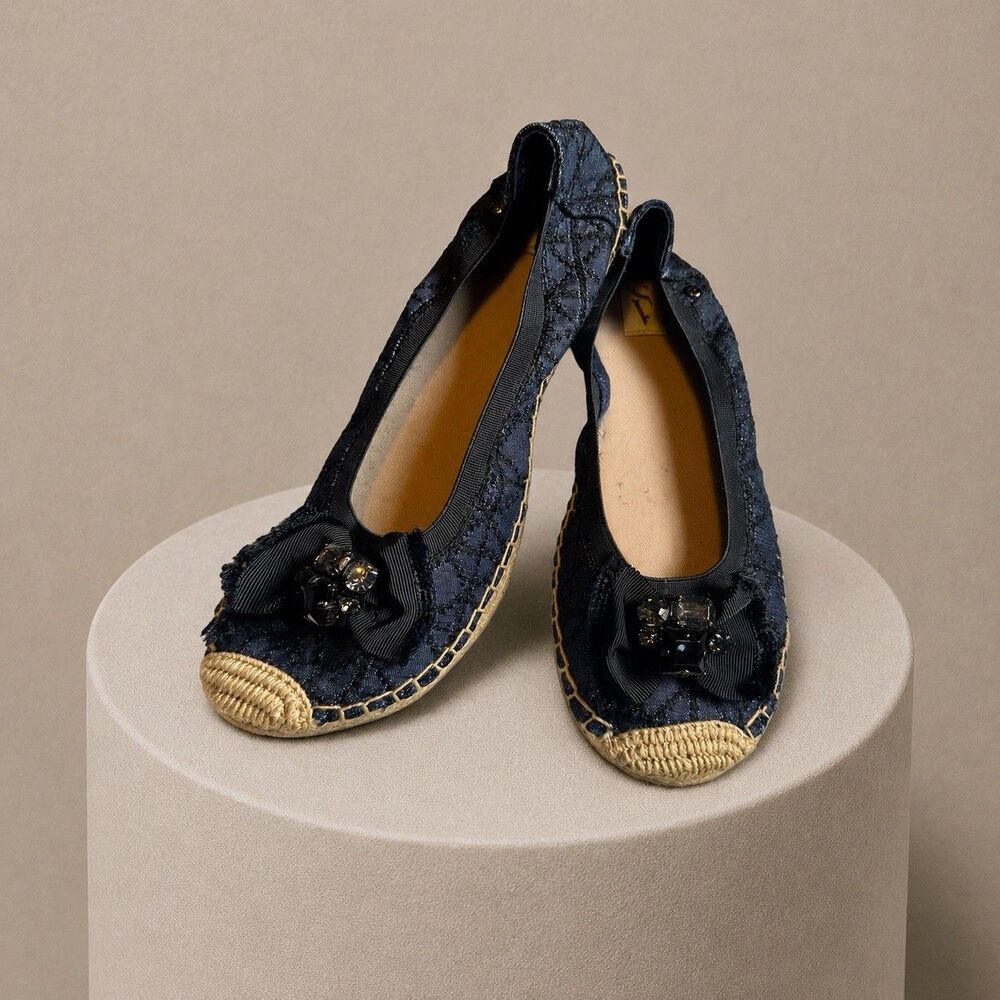 Vera Wang Wethersfield Denim Blue Lace Ballet Flats Crystal Bow Espadrilles 6M